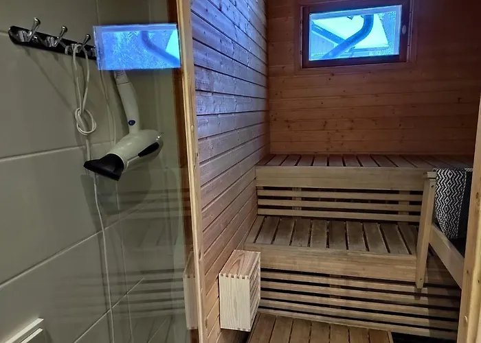 Iris 3, Himos Huvilat Jämsä